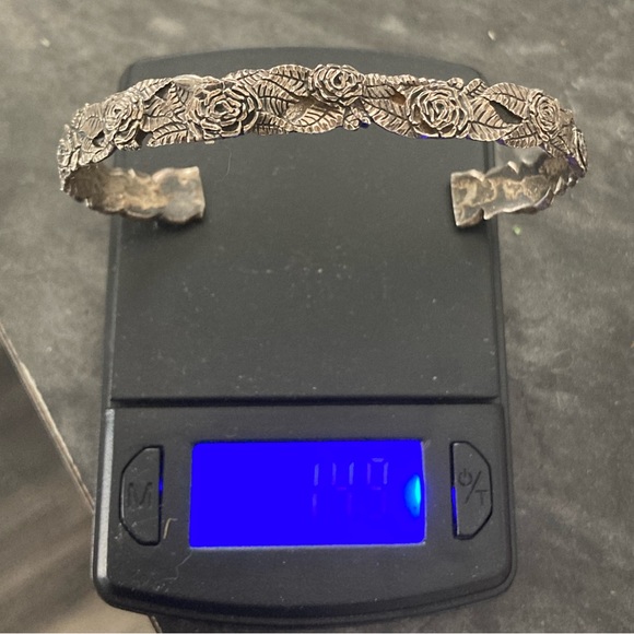 Jewelry - BEAUTIFUL OLD STERLING SILVER ROSE CUFF BRACELET RARE